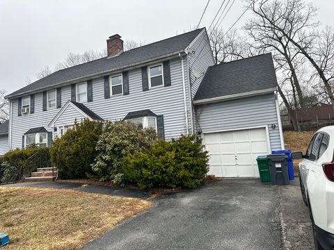 Photo of 16-18 Tobin Ave #18, Chelmsford, MA 01863 (MLS # 73495556)
