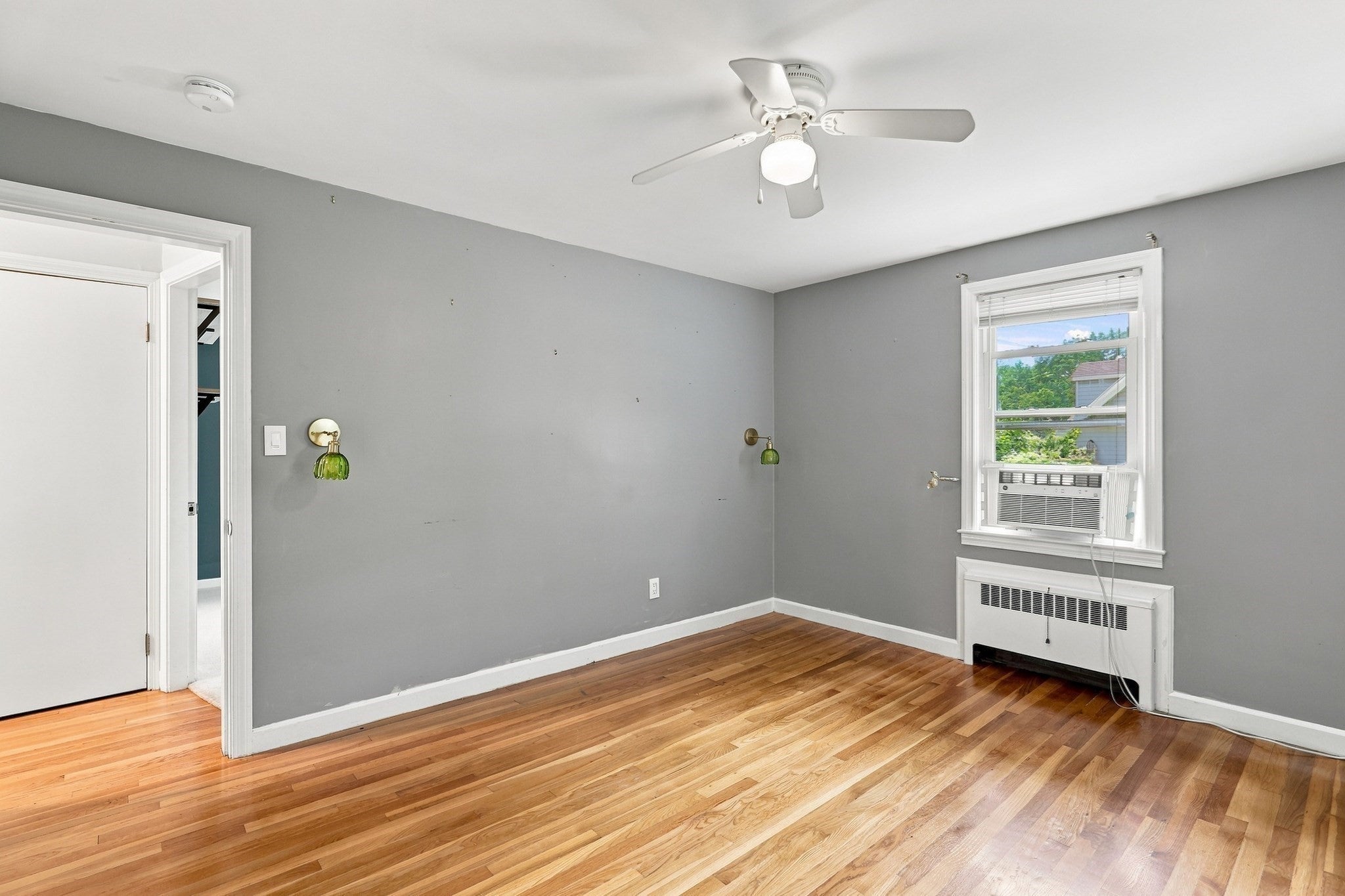 28 Hilltop Circle, Worcester, MA Photo #25