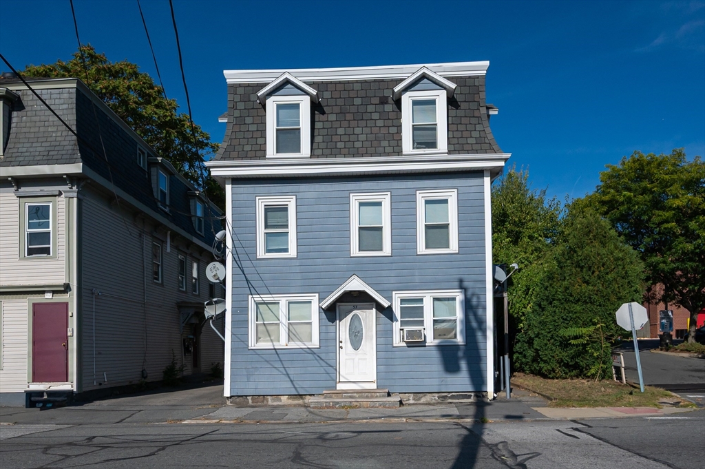 57 Lakeview Ave