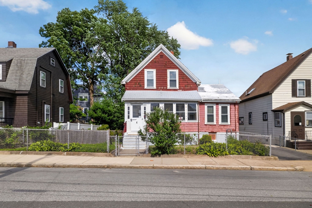 95 Marshall St