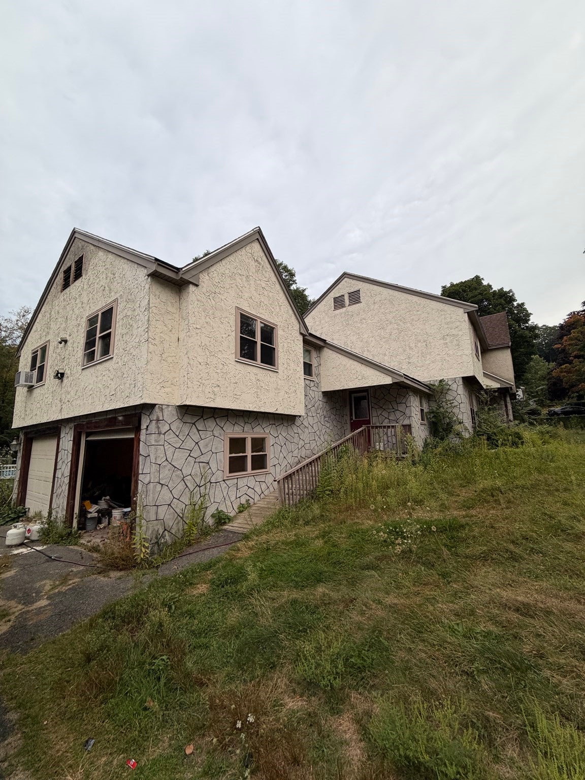 10 Patricia Ann Drive, Haverhill, MA Photo #2
