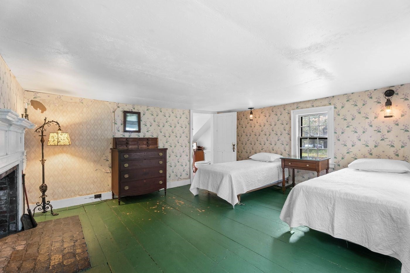 64 Eastern Point Blvd, Gloucester, MA Photo #19
