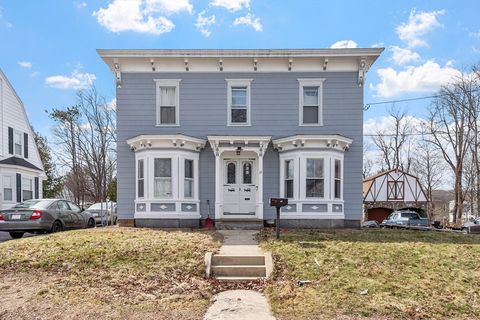 21 Burnap St Fitchburg MA 01420