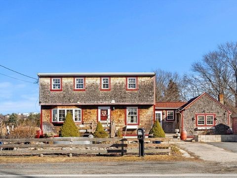 Photo of 123 Jeffreys Neck Rd, Ipswich, MA 01938 (MLS # 73476382)
