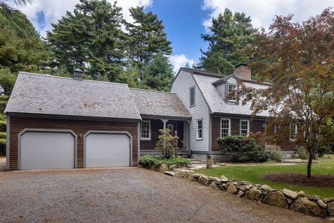 131 Dexter Rd Marion MA 02738