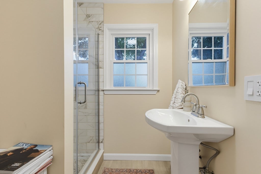 99 South St, Westborough, MA Photo #13