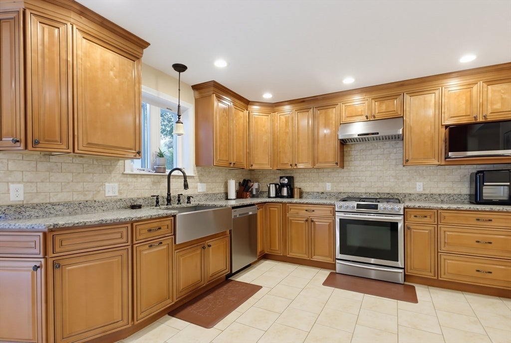 99 South St, Westborough, MA Photo #7