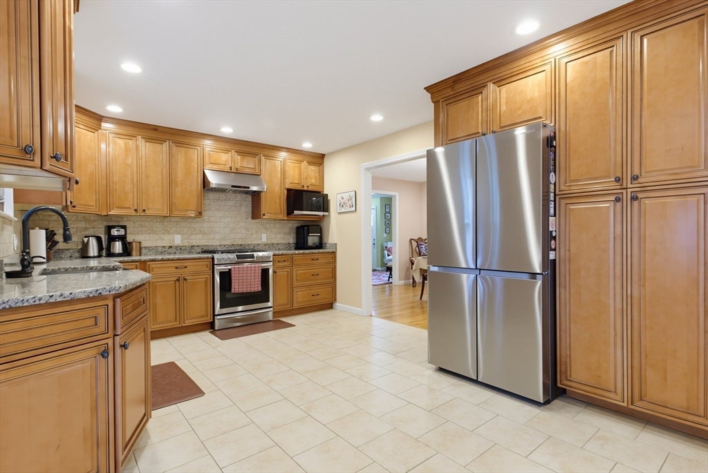 99 South St, Westborough, MA Photo #8