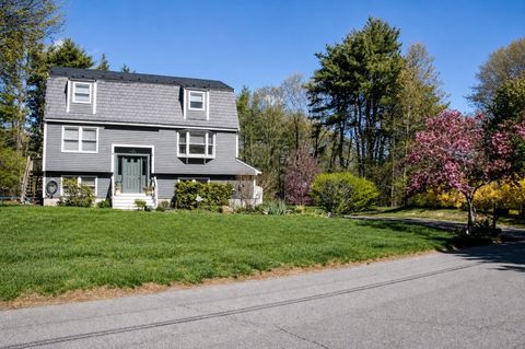 Photo of 2 Skunk Rd, Merrimac, MA 01860 (MLS # 73517290)