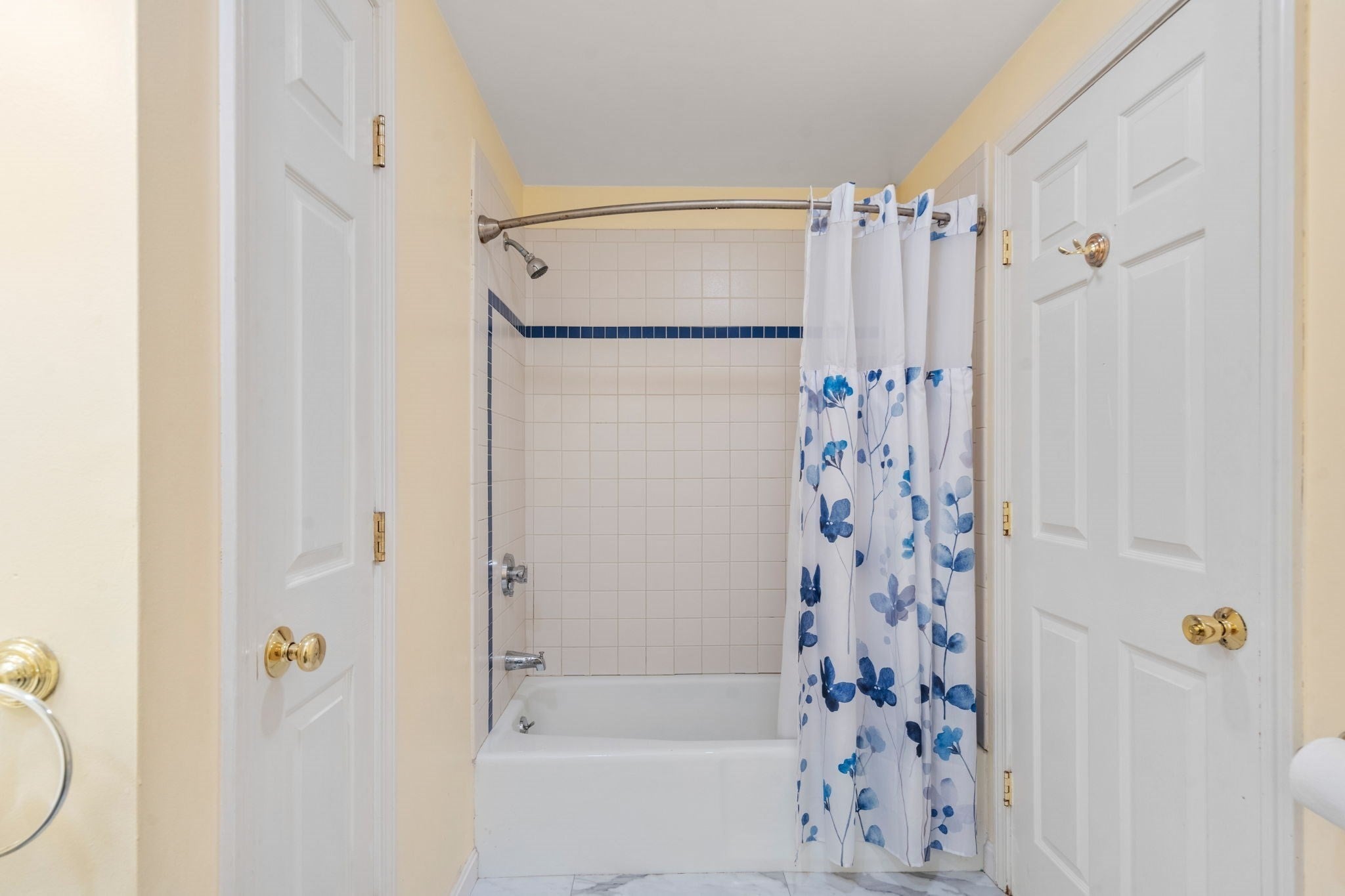 65 Bernard St, Newton, MA, 65 Bernard St, Newton, MA Photo #21