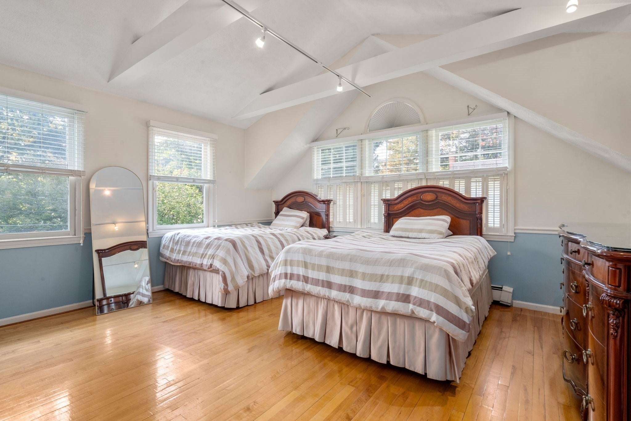 65 Bernard St, Newton, MA, 65 Bernard St, Newton, MA Photo #17