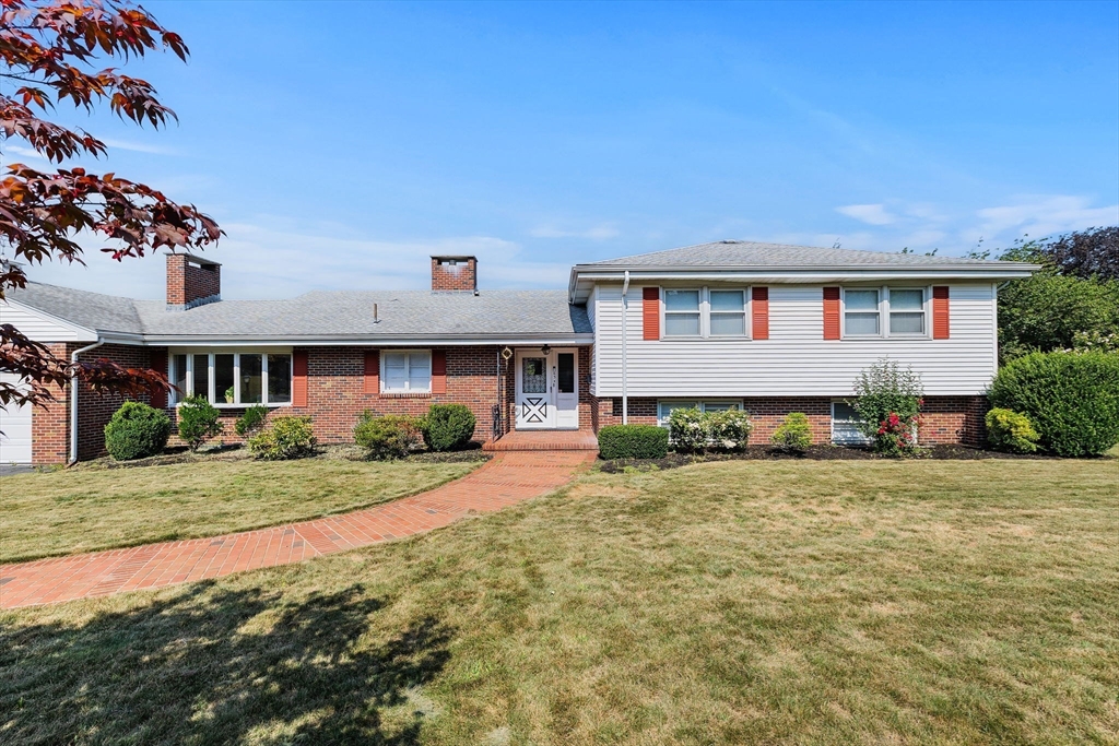 63 Sears Rd