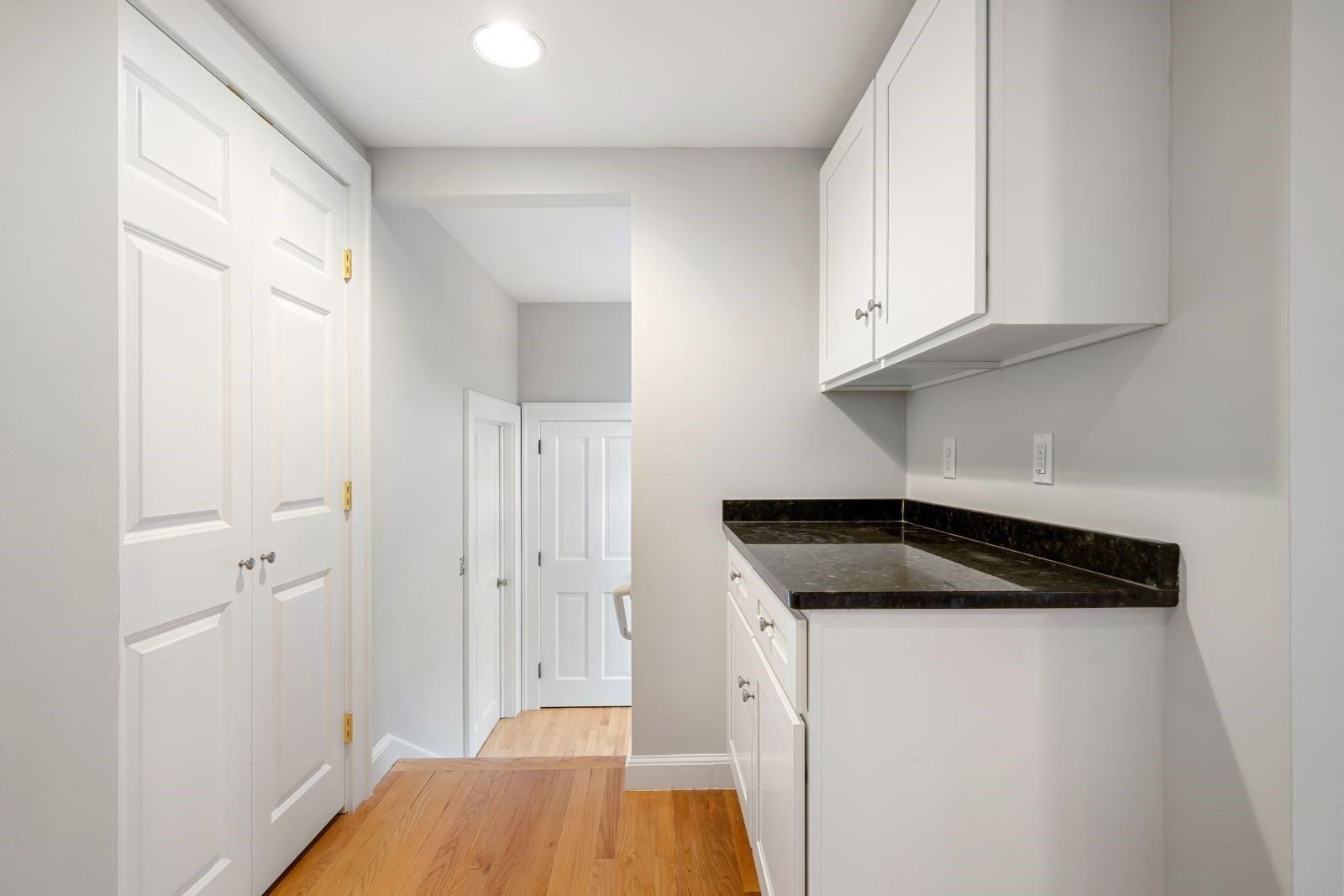 21 Lantern Lane #21, Newton, MA, 21 Lantern Lane #21, Newton, MA Photo #32