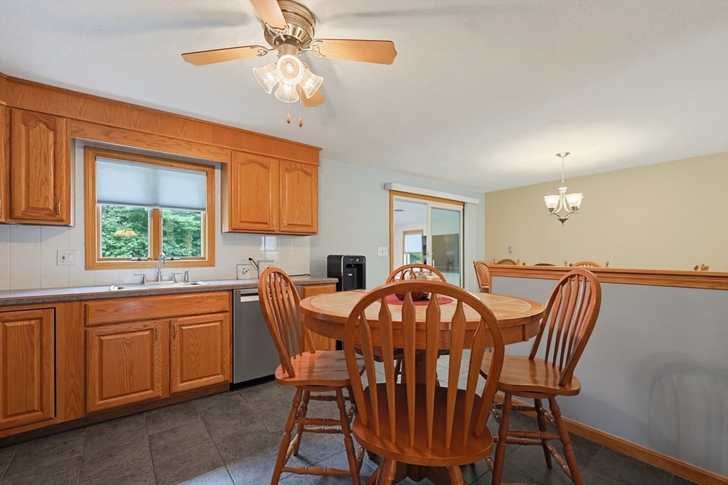 19 Bellflower Rd, Billerica, MA, 19 Bellflower Rd, Billerica, MA Photo #20