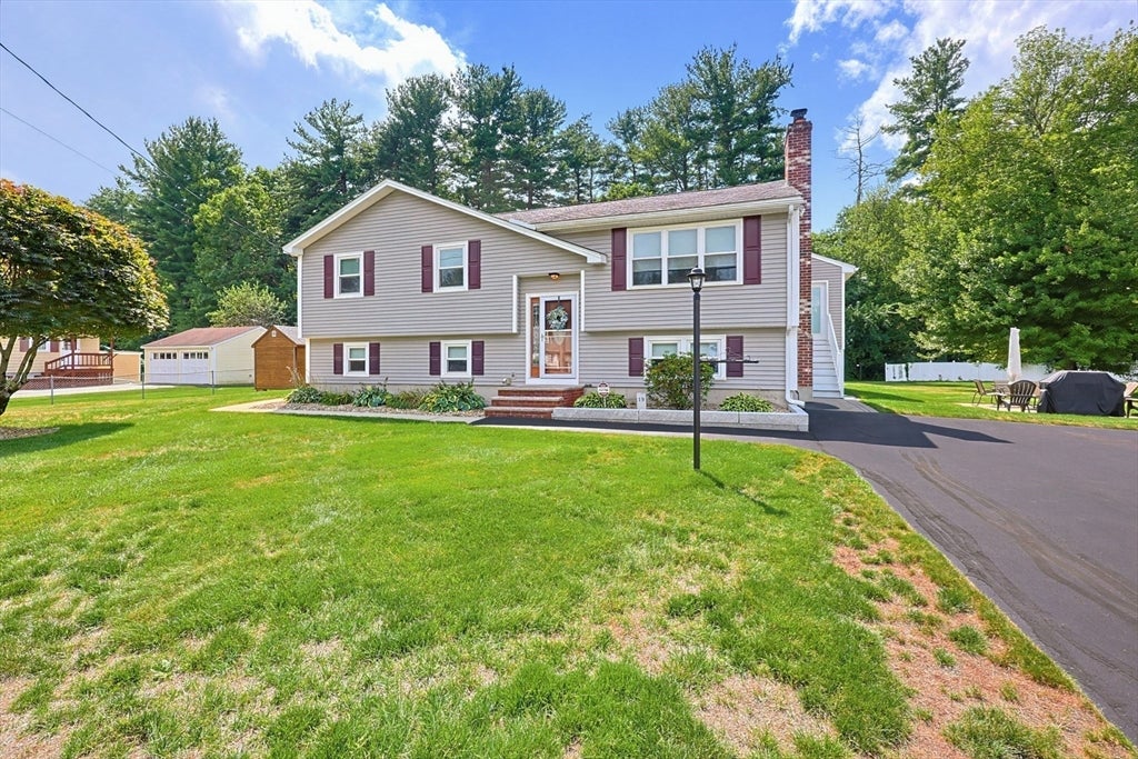 19 Bellflower Rd, Billerica, MA, 19 Bellflower Rd, Billerica, MA Photo #1