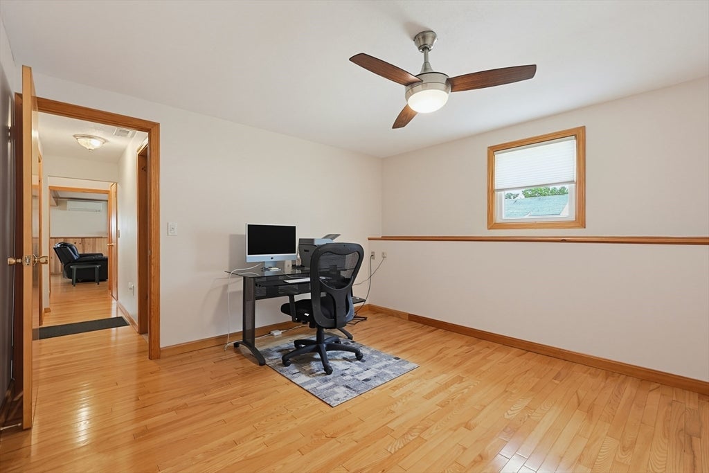 19 Bellflower Rd, Billerica, MA, 19 Bellflower Rd, Billerica, MA Photo #33