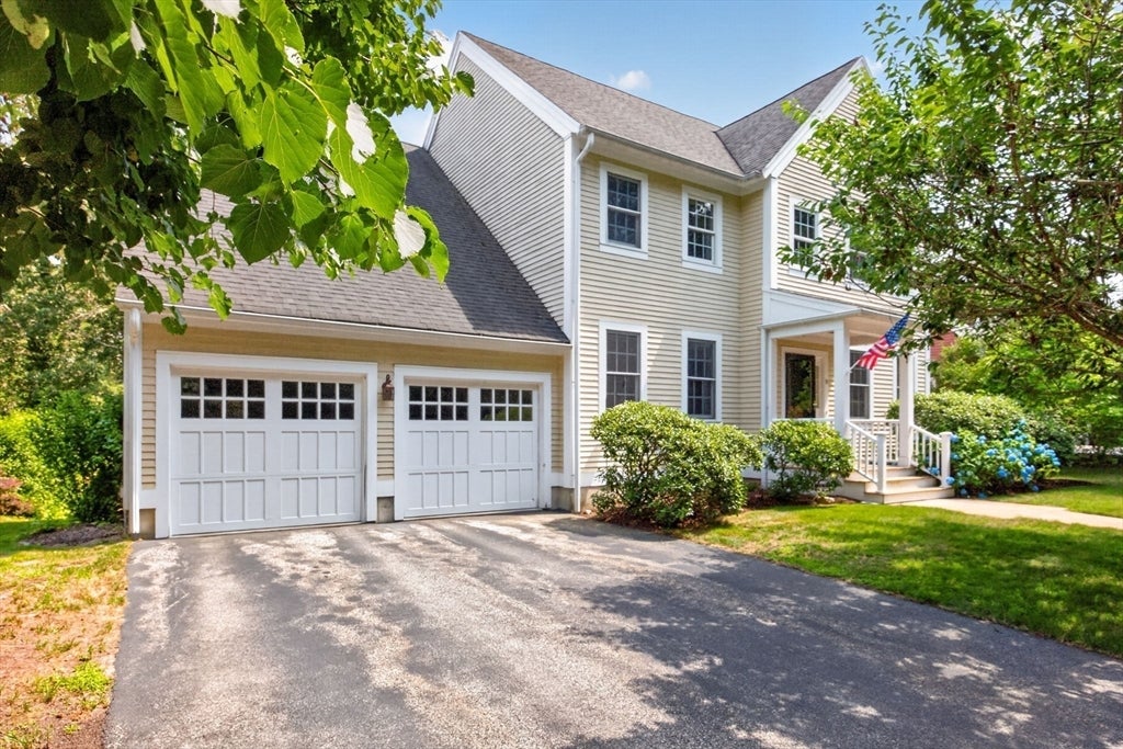 30 Barnswallow Ln