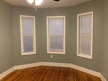 3 Arion St