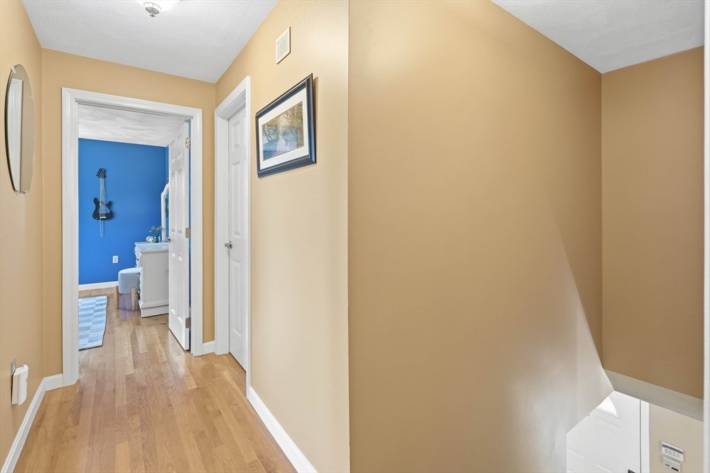 267 Beacon ST, Andover, MA Photo #28