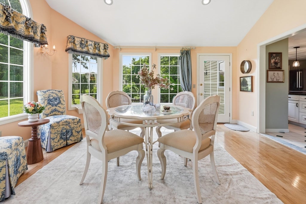 267 Beacon ST, Andover, MA Photo #21