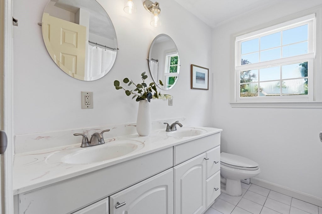 267 Beacon ST, Andover, MA Photo #29