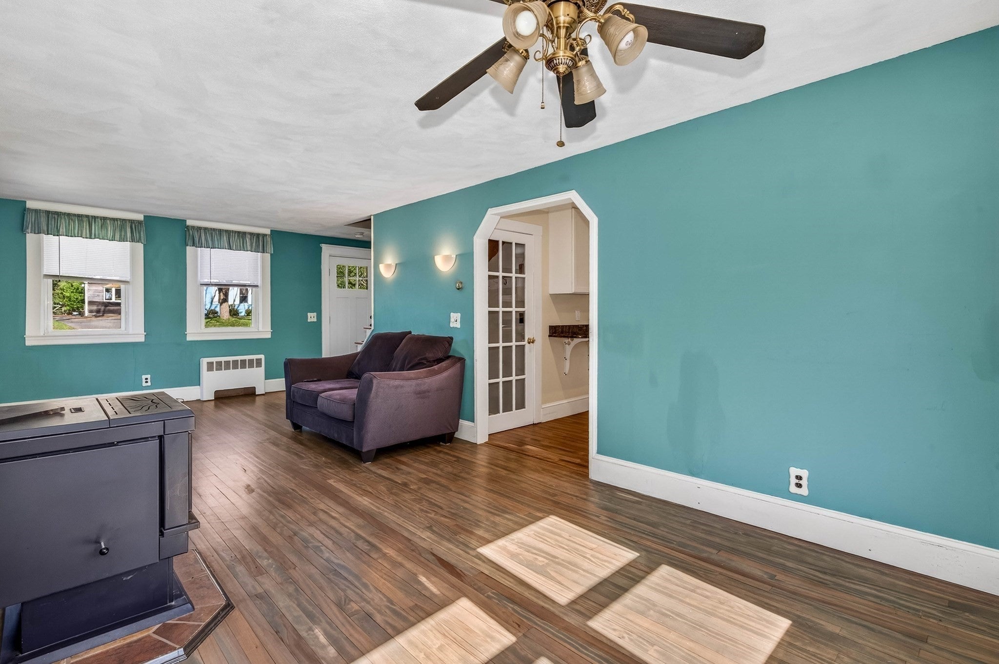 428 W Union St, East Bridgewater, MA, 428 W Union St, East Bridgewater, MA Photo #9