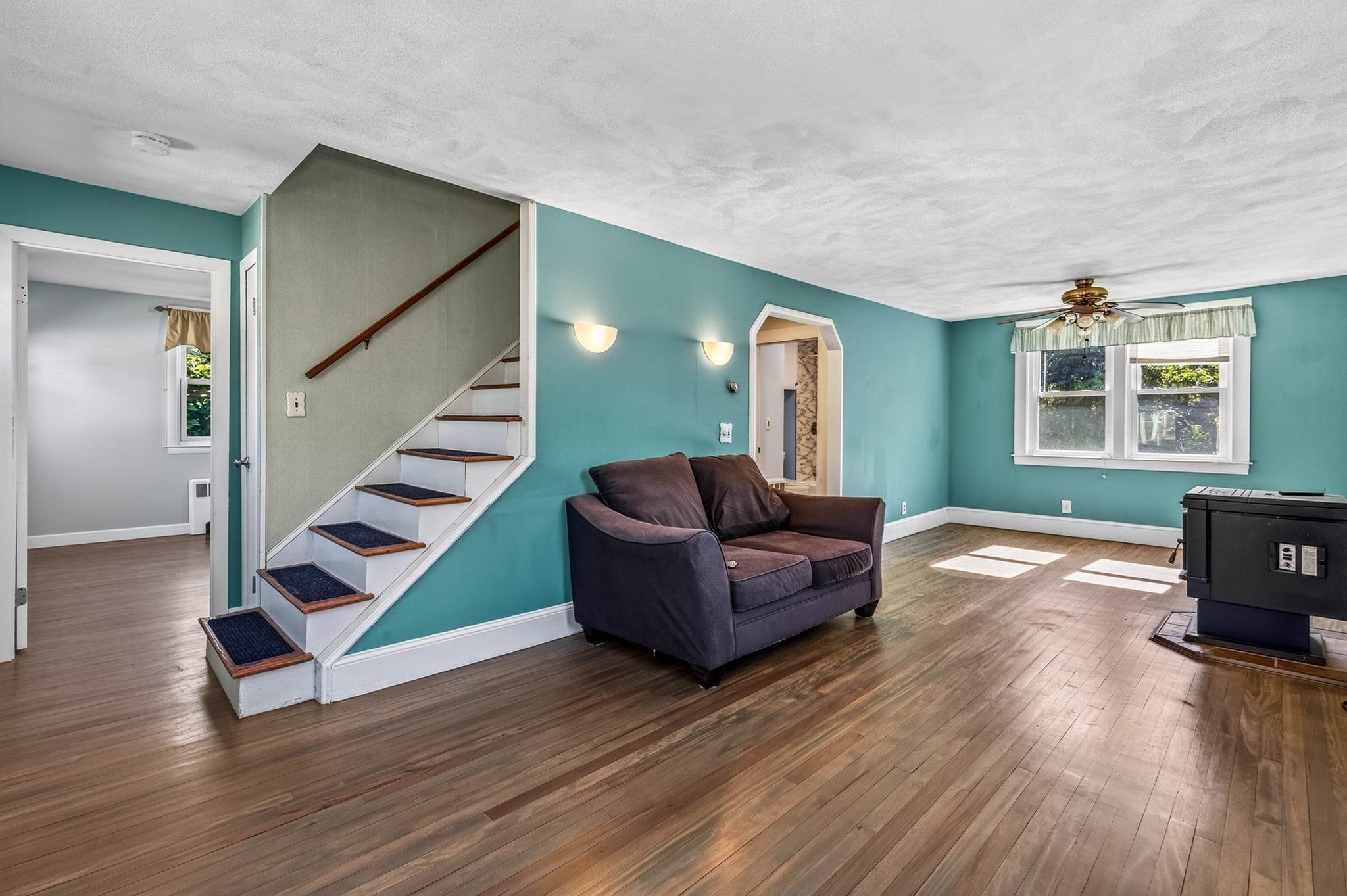 428 W Union St, East Bridgewater, MA, 428 W Union St, East Bridgewater, MA Photo #12