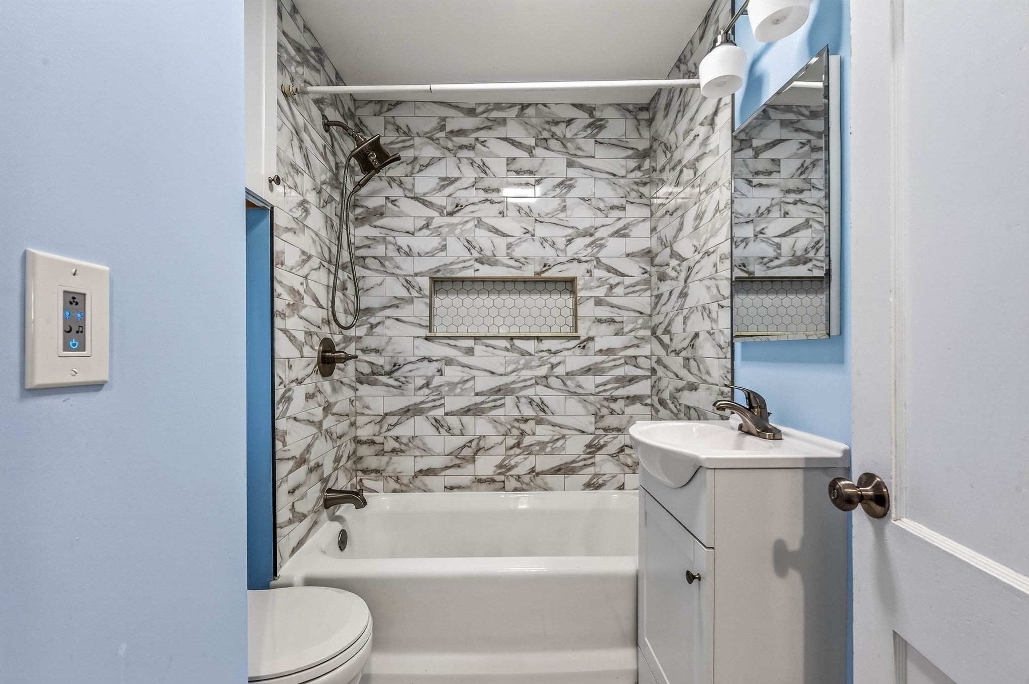 428 W Union St, East Bridgewater, MA, 428 W Union St, East Bridgewater, MA Photo #14