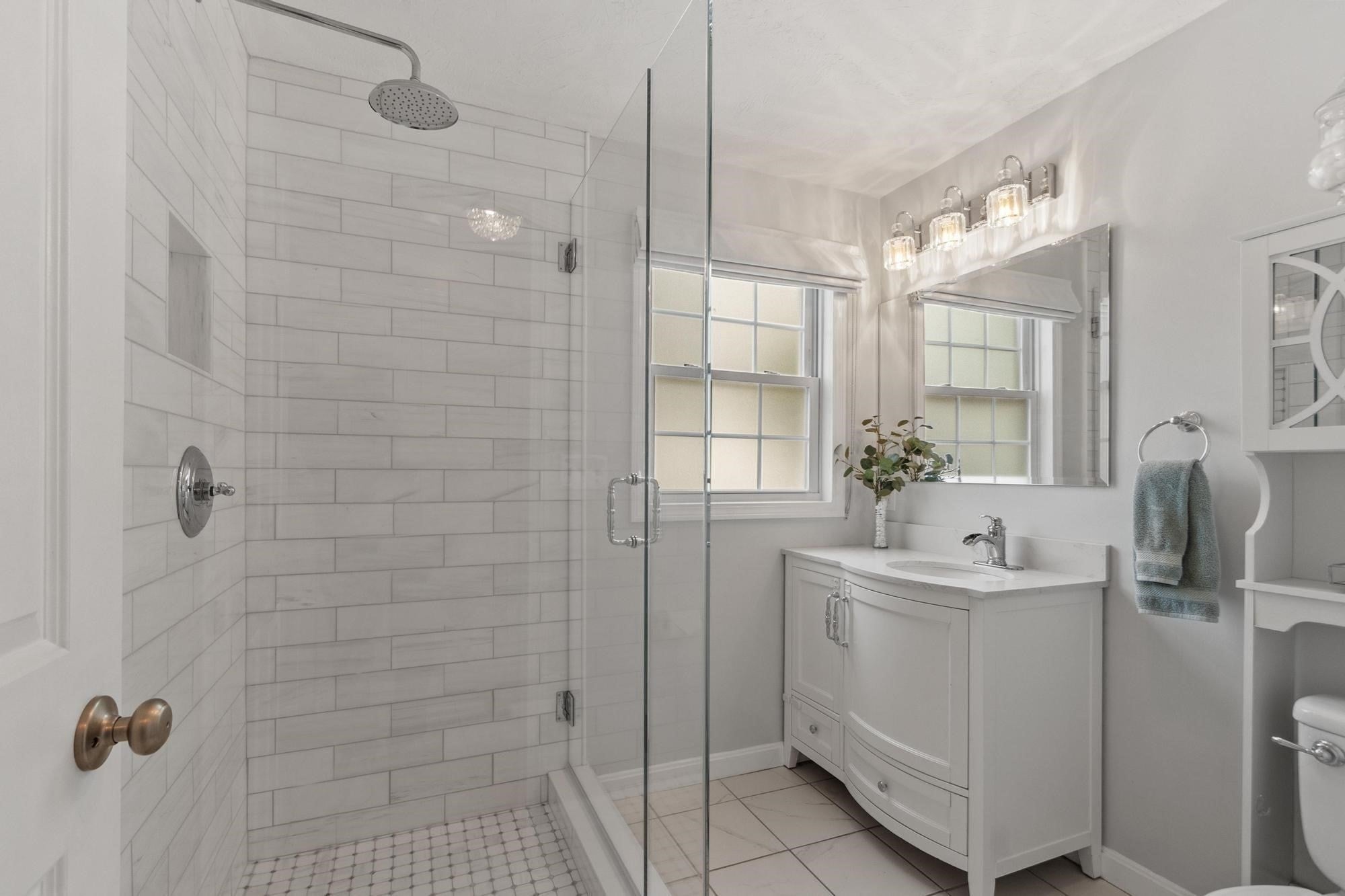37 Louise Road, Holbrook, MA Photo #20