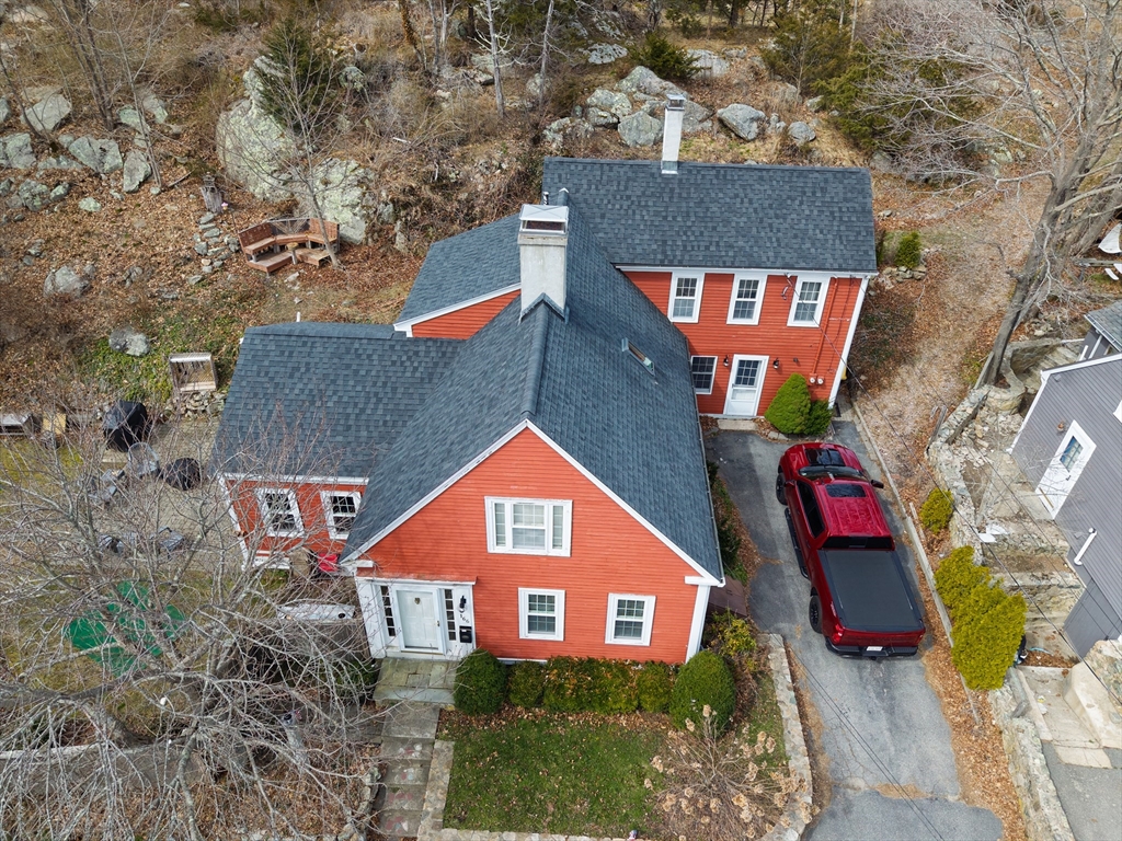 166 Hull St