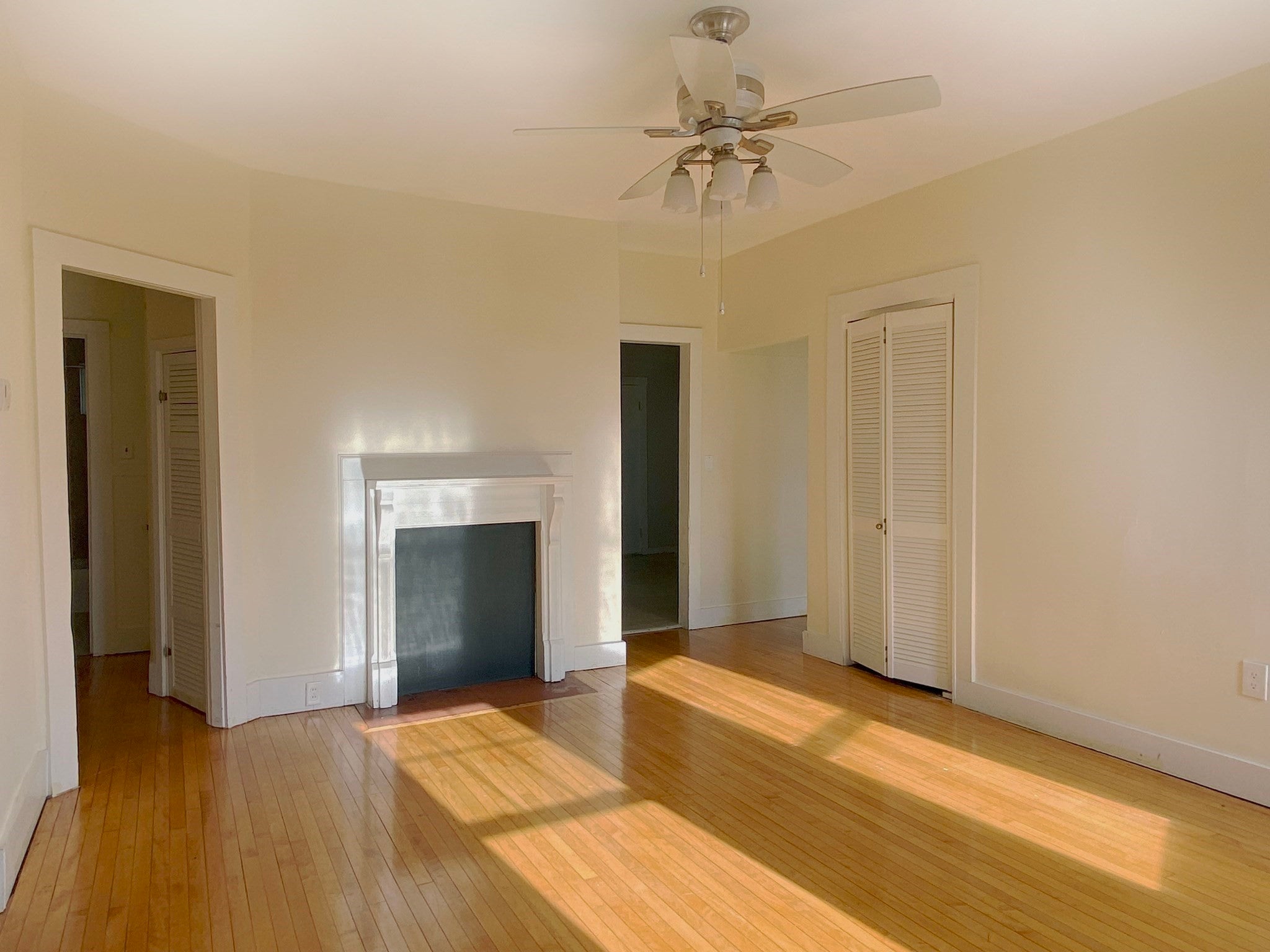 Click for 111 Ashland Street #-, Melrose, MA slideshow