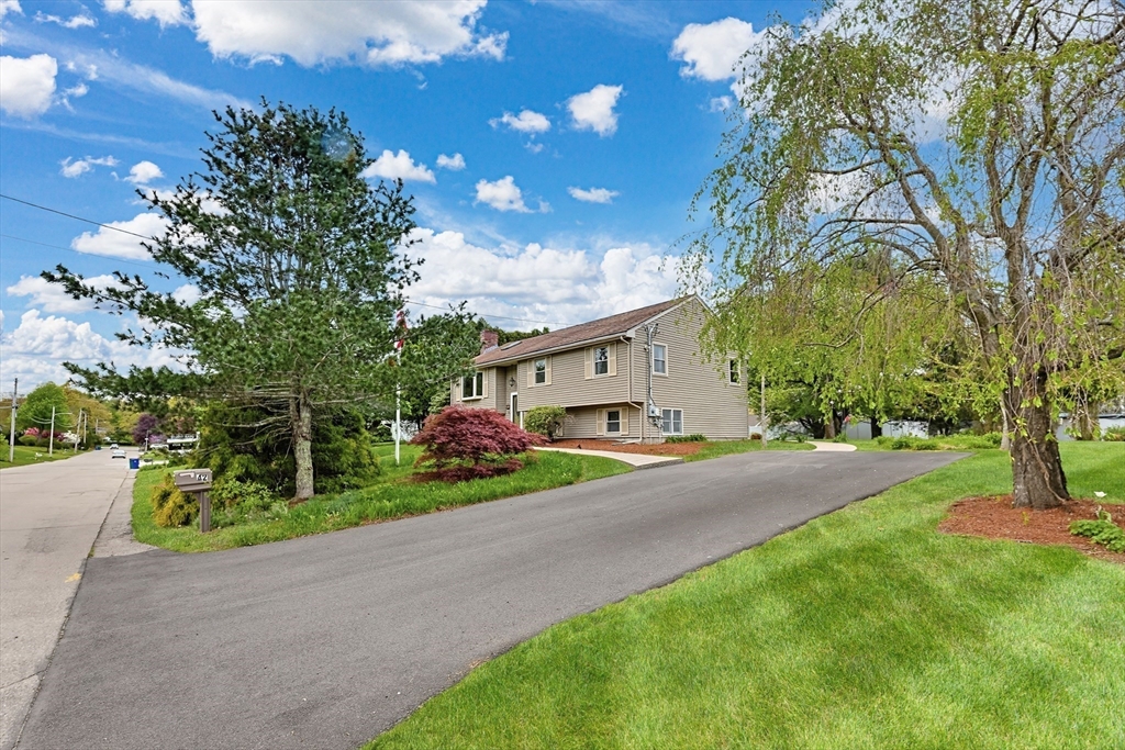 42 Colts Way, Attleboro, MA Photo #36