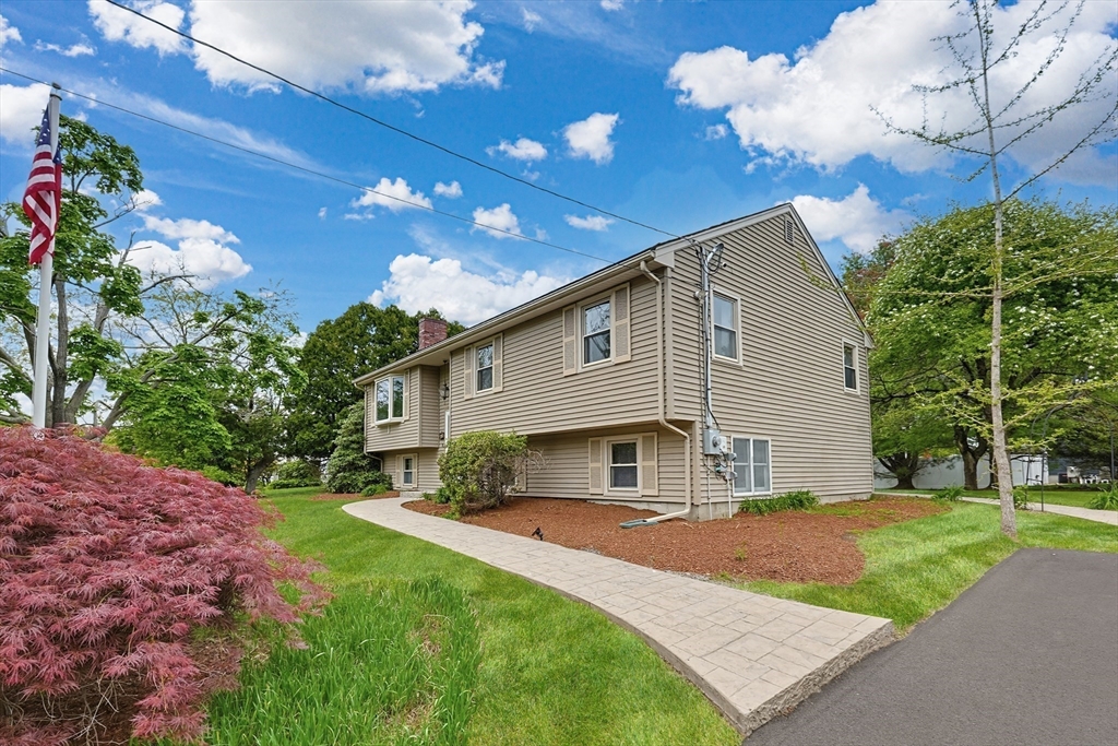 42 Colts Way, Attleboro, MA Photo #35