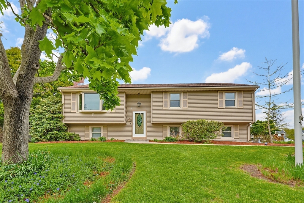 42 Colts Way, Attleboro, MA Photo #1