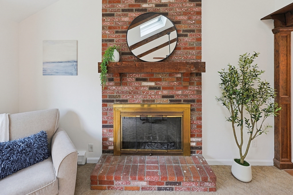 42 Colts Way, Attleboro, MA Photo #17