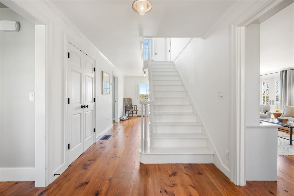 Chatham, Massachusetts 02633, United States, 5 Bedrooms Bedrooms, ,6 BathroomsBathrooms,Residential,Active,163690