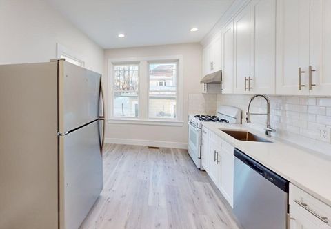 Photo of 391 Linwood Ave #1, Newton, MA 02460 (MLS # 73467289)