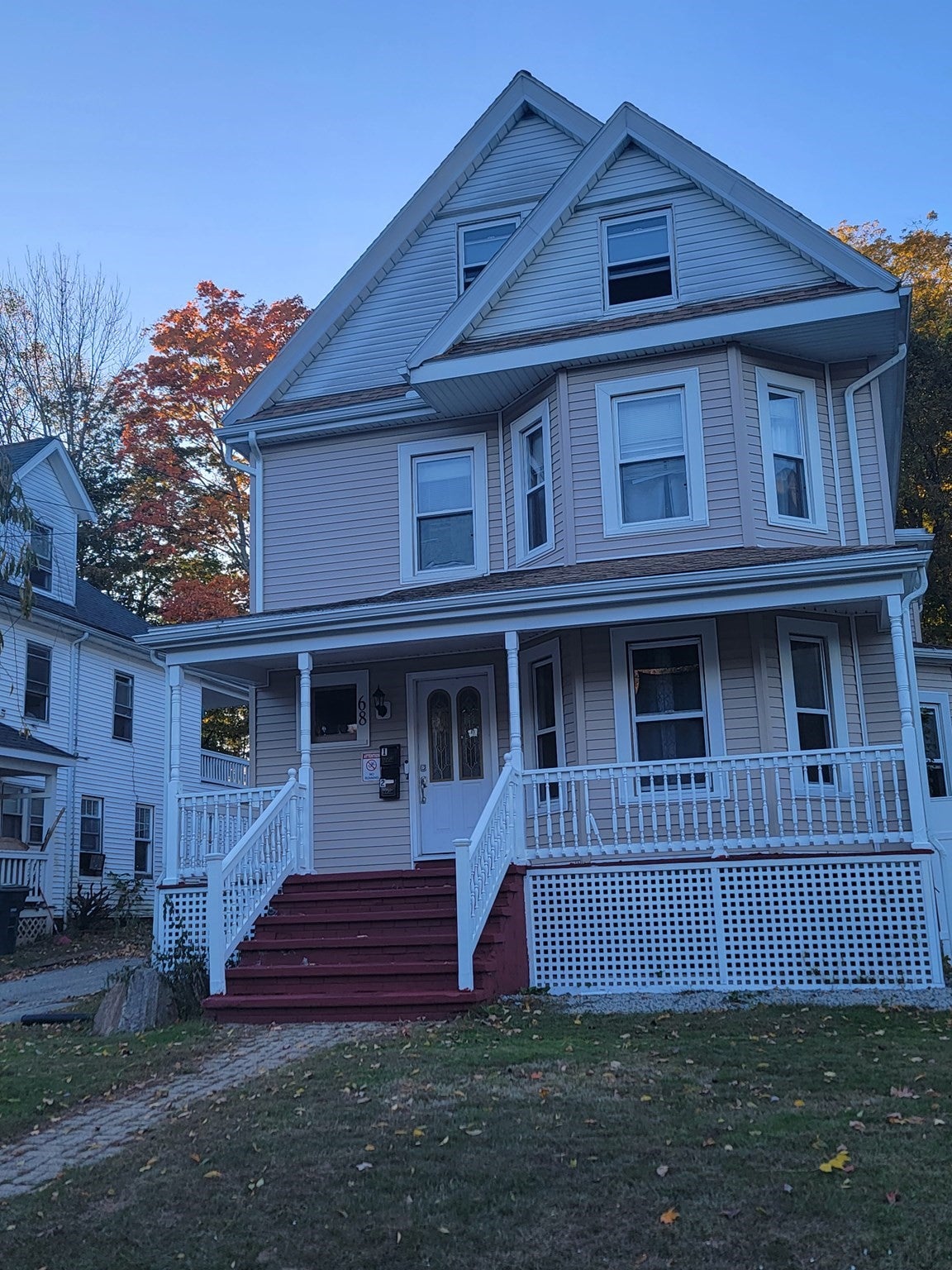 Photo of 68 Coombs St, Southbridge, MA