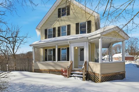 Photo of 20-22 Gay Terrace, West Springfield, MA 01089 (MLS # 73475319)