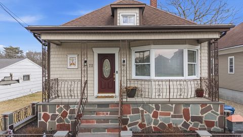 72 Rochambeau New Bedford MA 02745