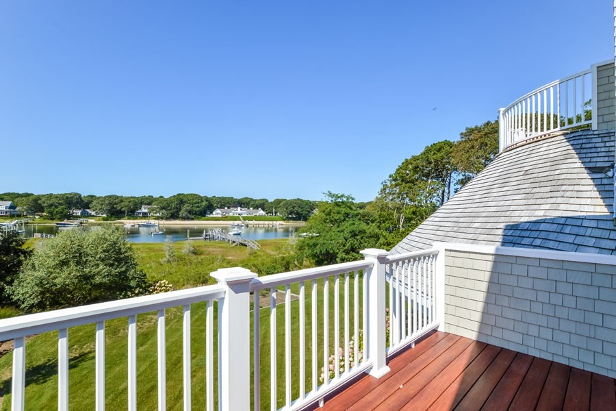 Barnstable, Massachusetts 02655, United States, 6 Bedrooms Bedrooms, ,9 BathroomsBathrooms,Residential,Active,45327