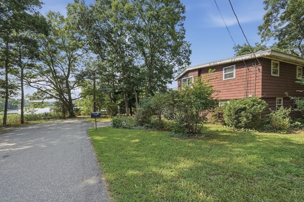 3 Point St, Freetown, MA Photo #24
