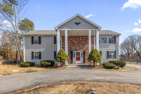 38 Roosevelt St Braintree MA 02184