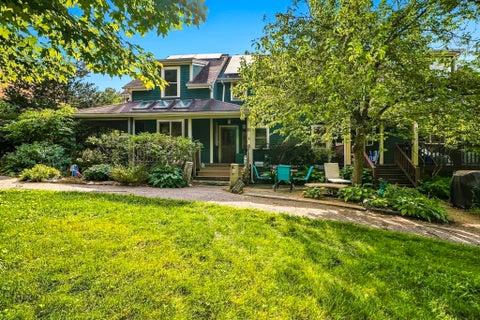 Photo of 10 Half Moon Hill #10, Acton, MA 01720 (MLS # 73579316)