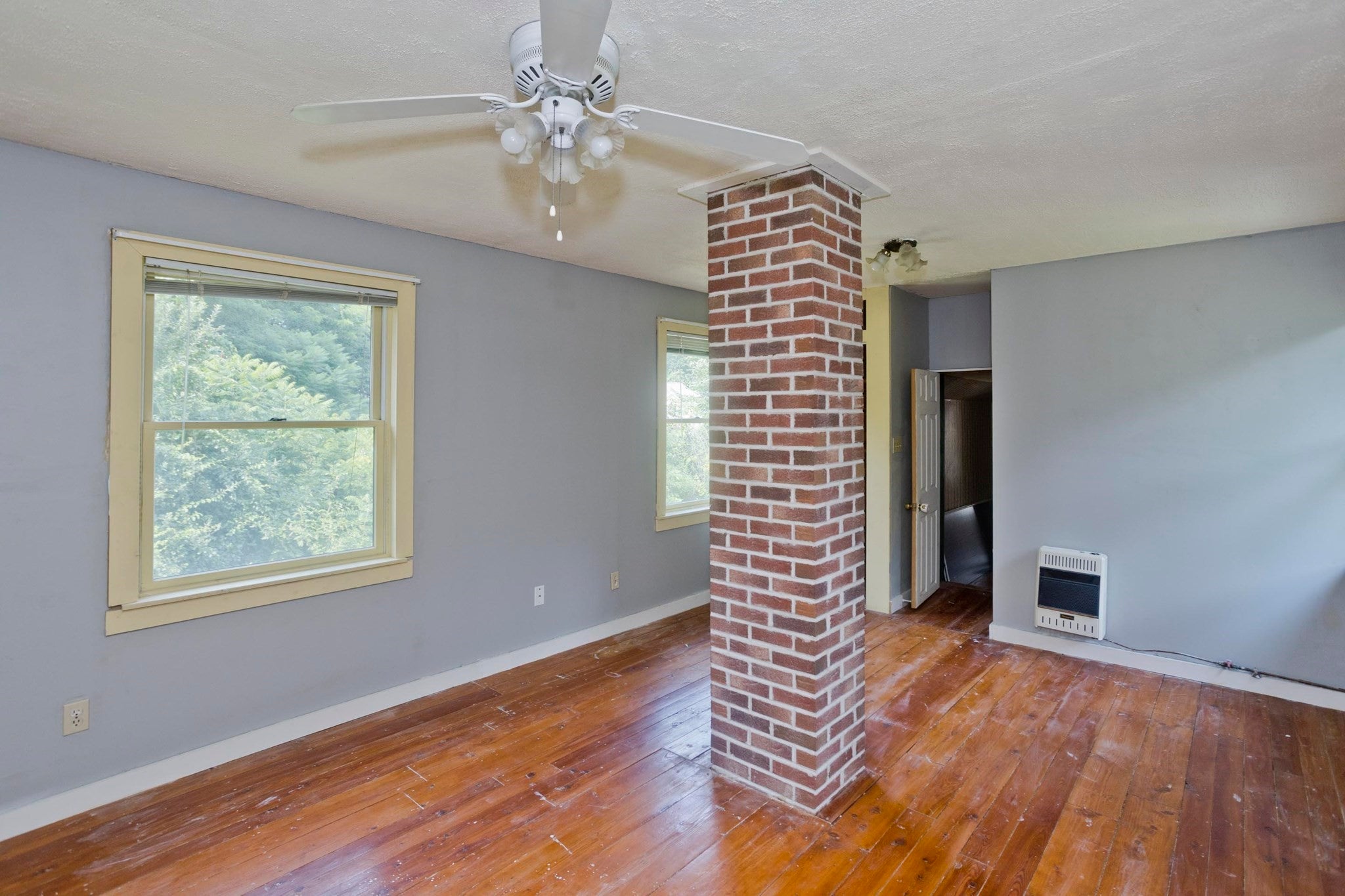 23 Maple St, Chester, MA Photo #23