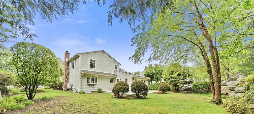 71 Sheilas Way