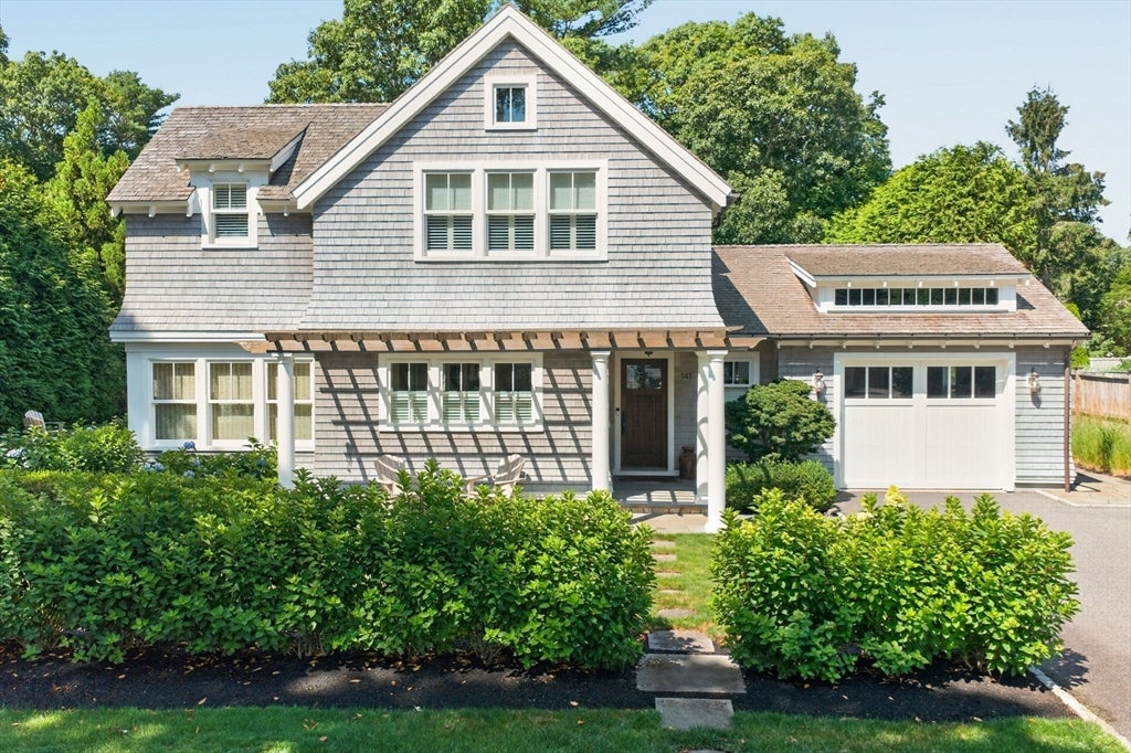 141 Hollingsworth Rd, Barnstable, MA Photo #2
