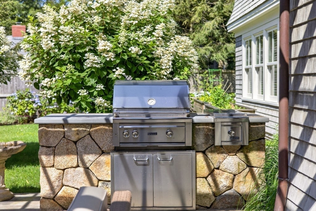 141 Hollingsworth Rd, Barnstable, MA Photo #35