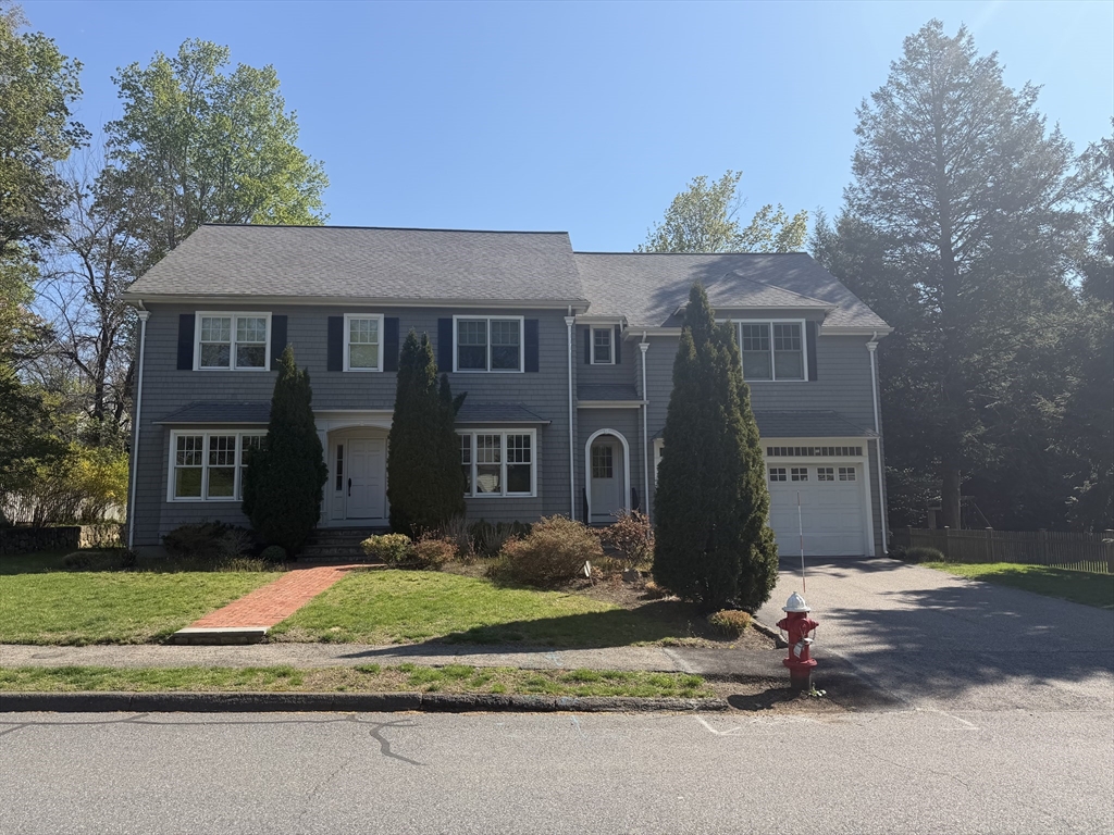 Click for 65 Denton Rd, Wellesley, MA slideshow