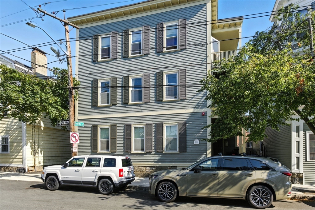131 Derby St 3F
